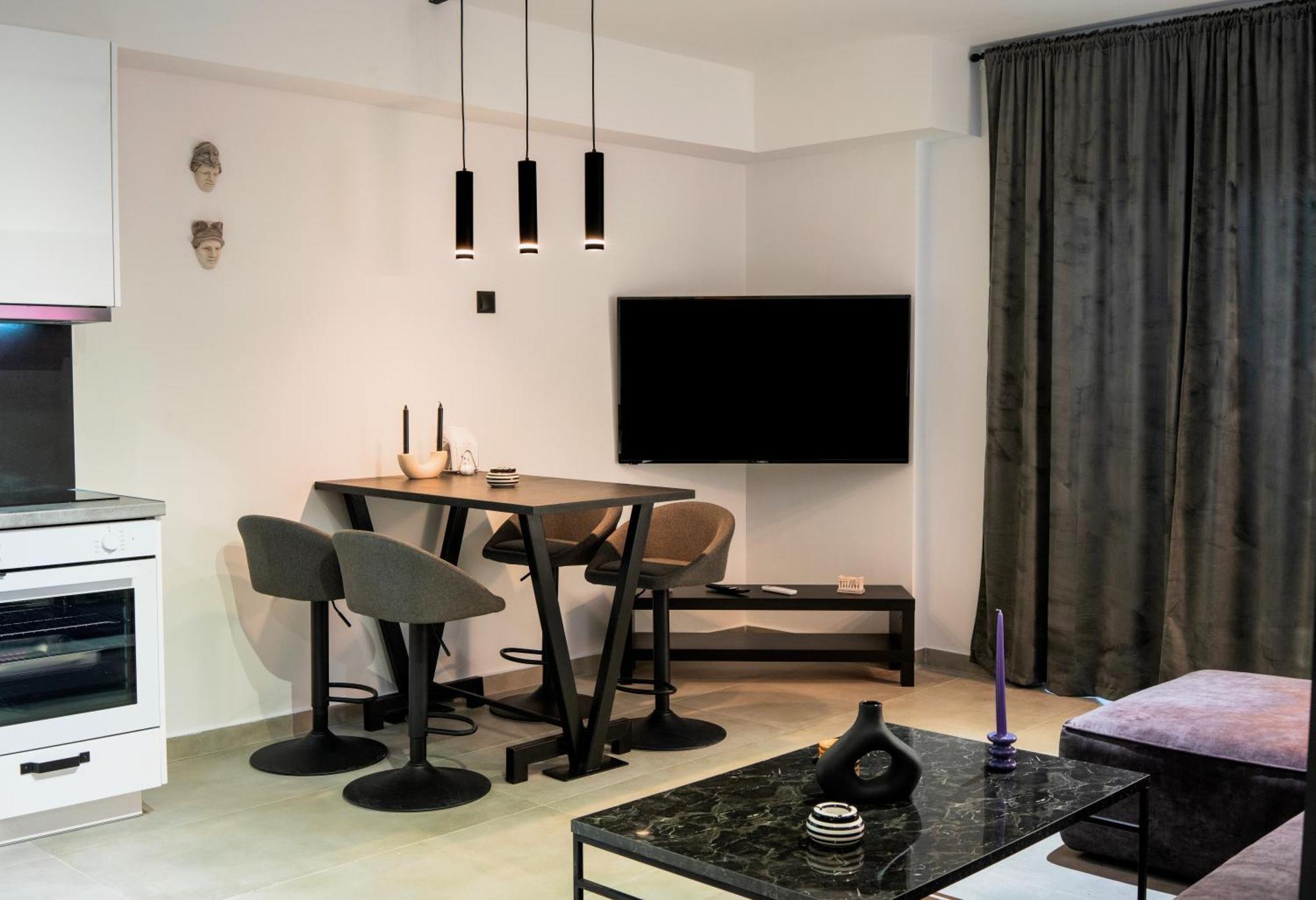 Apartamento Essel Noir - A Hidden Gem With A Magnificent Acropolis View Atenas Exterior foto